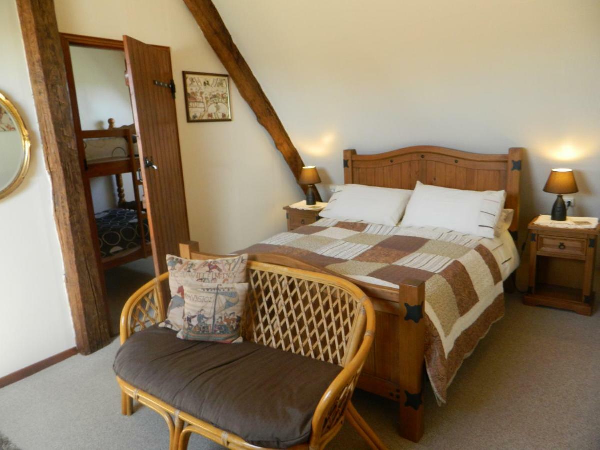 B&B La Seliniere Champ-du-Boult 外观 照片