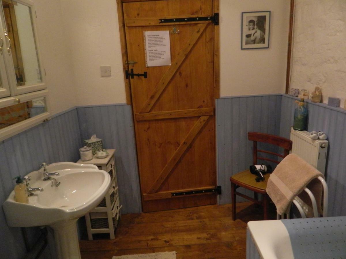 B&B La Seliniere Champ-du-Boult 外观 照片